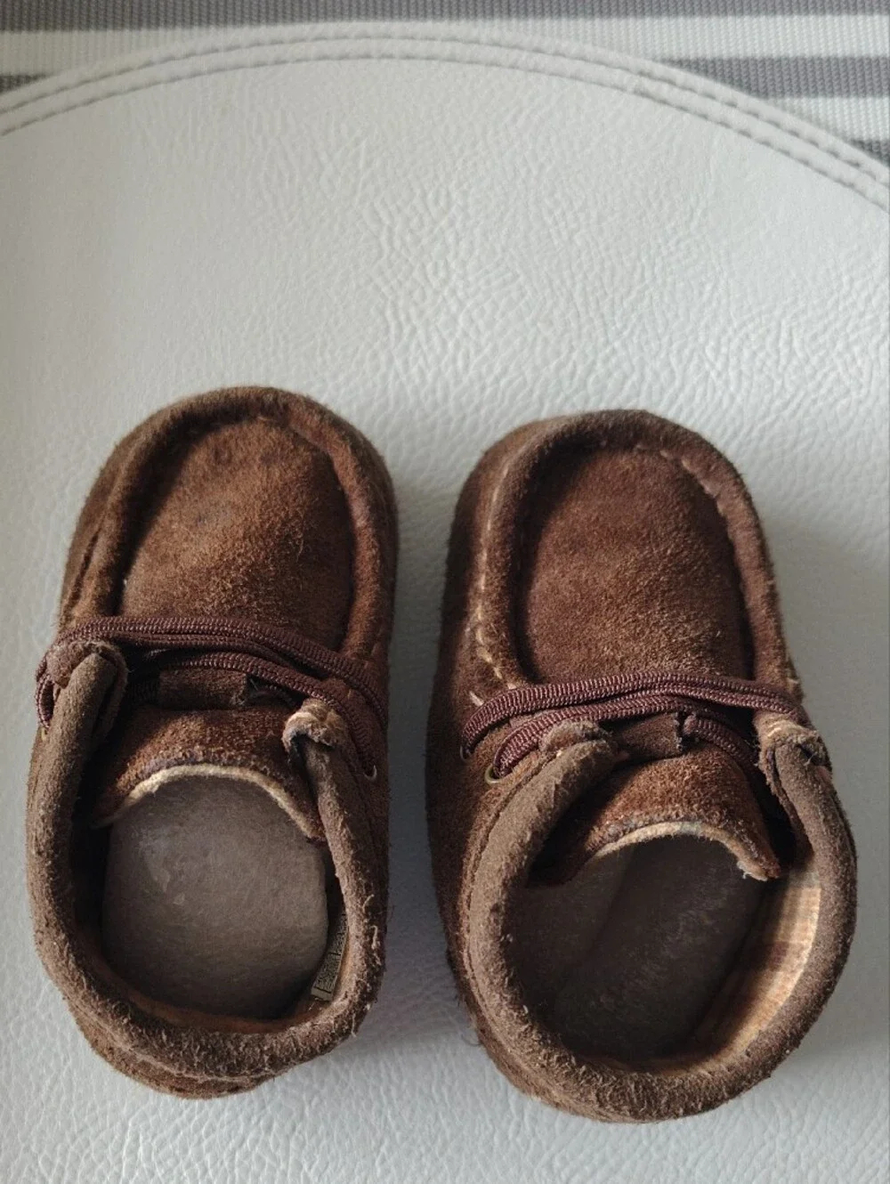 UGG Baby Brown Suede Moccasin Shoes, Size 2/3